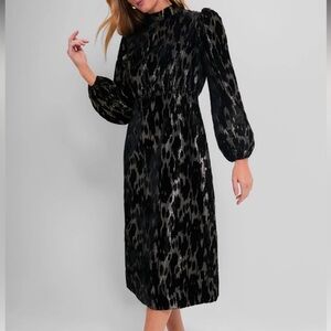 Tuckernuck Pomander Place Metallic Velvet Burnout Gilly Midi Dress NWT Size 6